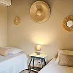 Casa Com Piscina A 500 M Da Praia De Joao Fernandes